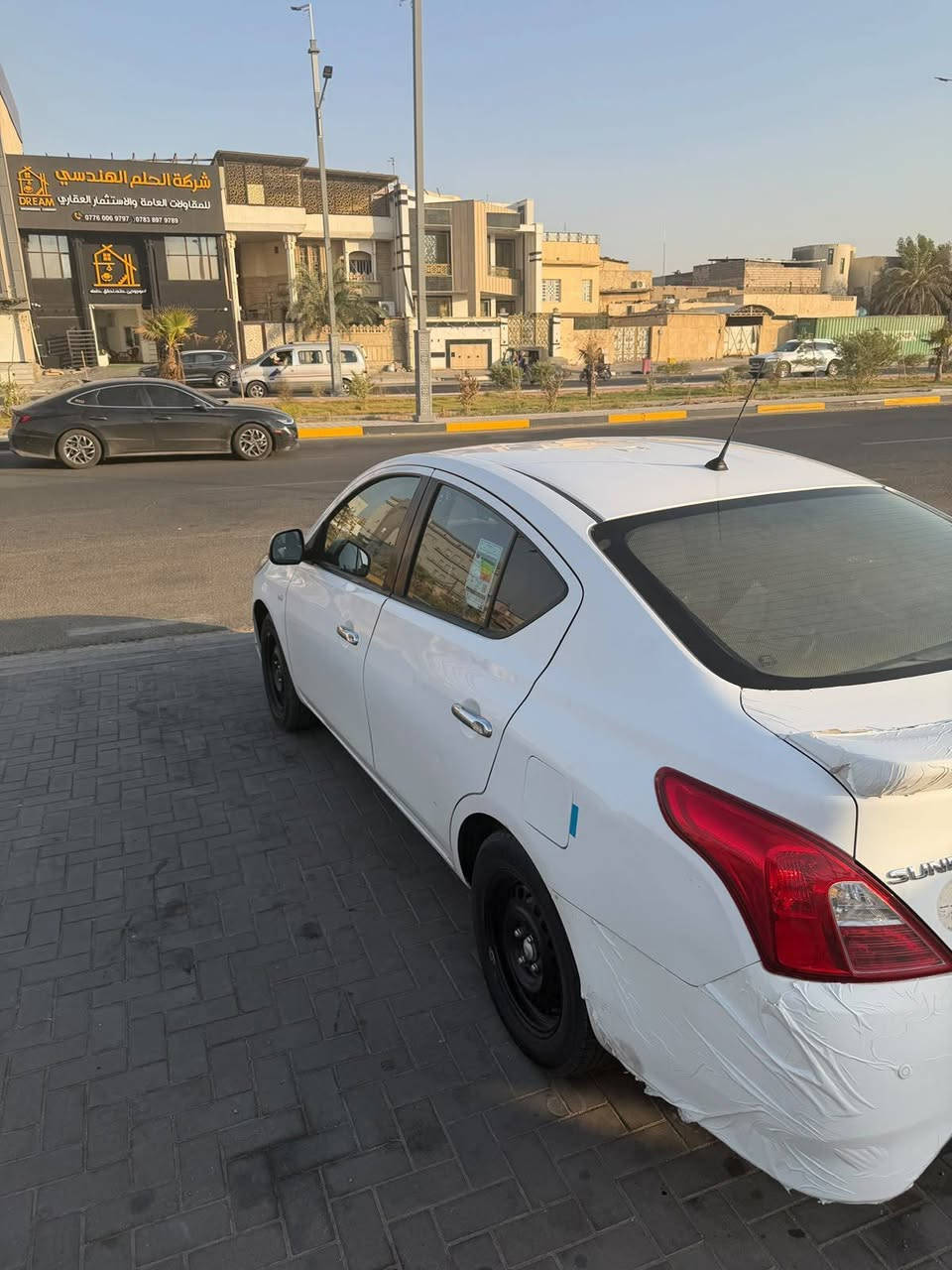 نيسان سني 2021 سنويه منتهيه بيها بارد بالجاملق الامامي ودحچه بالجاملق الخلفي موضح بالصور الباقي كفاله
الكير والمكينه و التبريد كلهن شغالات ومكفولات
السعر:95 ورقه بيها مجال للشراي 
المكان: البصره_الحكيميه
***********
نيسان سني 2021 سنويه منتهيه بيها بارد بالجاملق الامامي ودحچه بالجاملق الخلفي موضح بالصور الباقي كفاله
