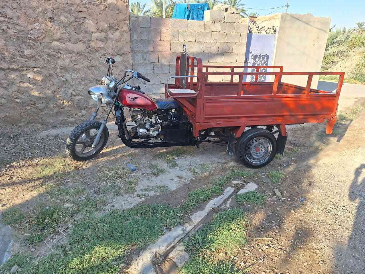 طرطوره  معمره جديد كهربائيات كلها شغاله 
سعرها ٧٠٠  مكاني هيت 
***********
