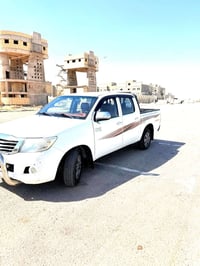 هايلوكس • كويتي • ٢٠١٢