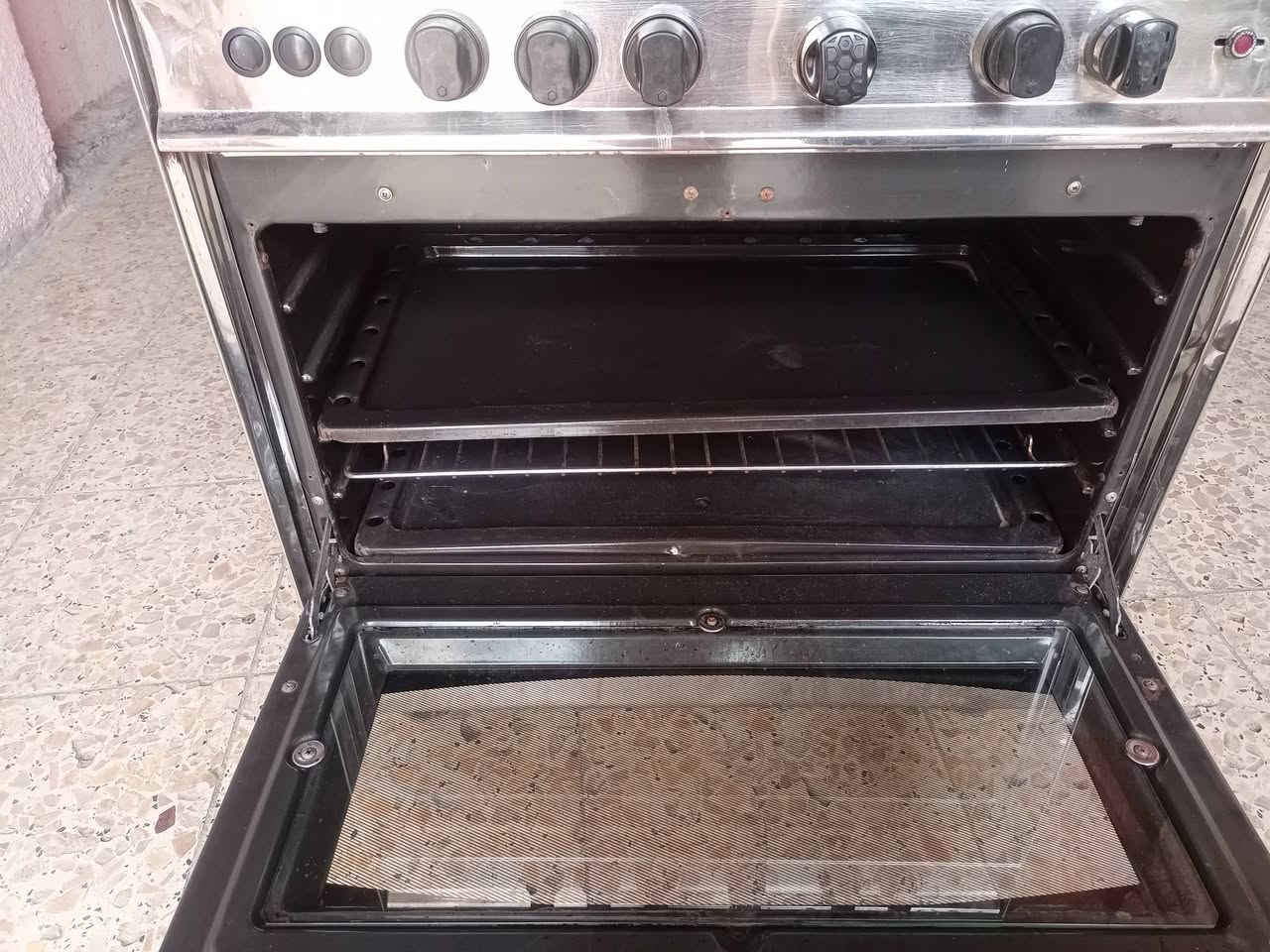 طباخ • للبيع • الزعفرانيه بغداد