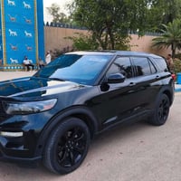 اخوان من رخصة الادمنيه(سياره فورد اكسبلور بوليسيه 2023مطار واشنطن  تعد...