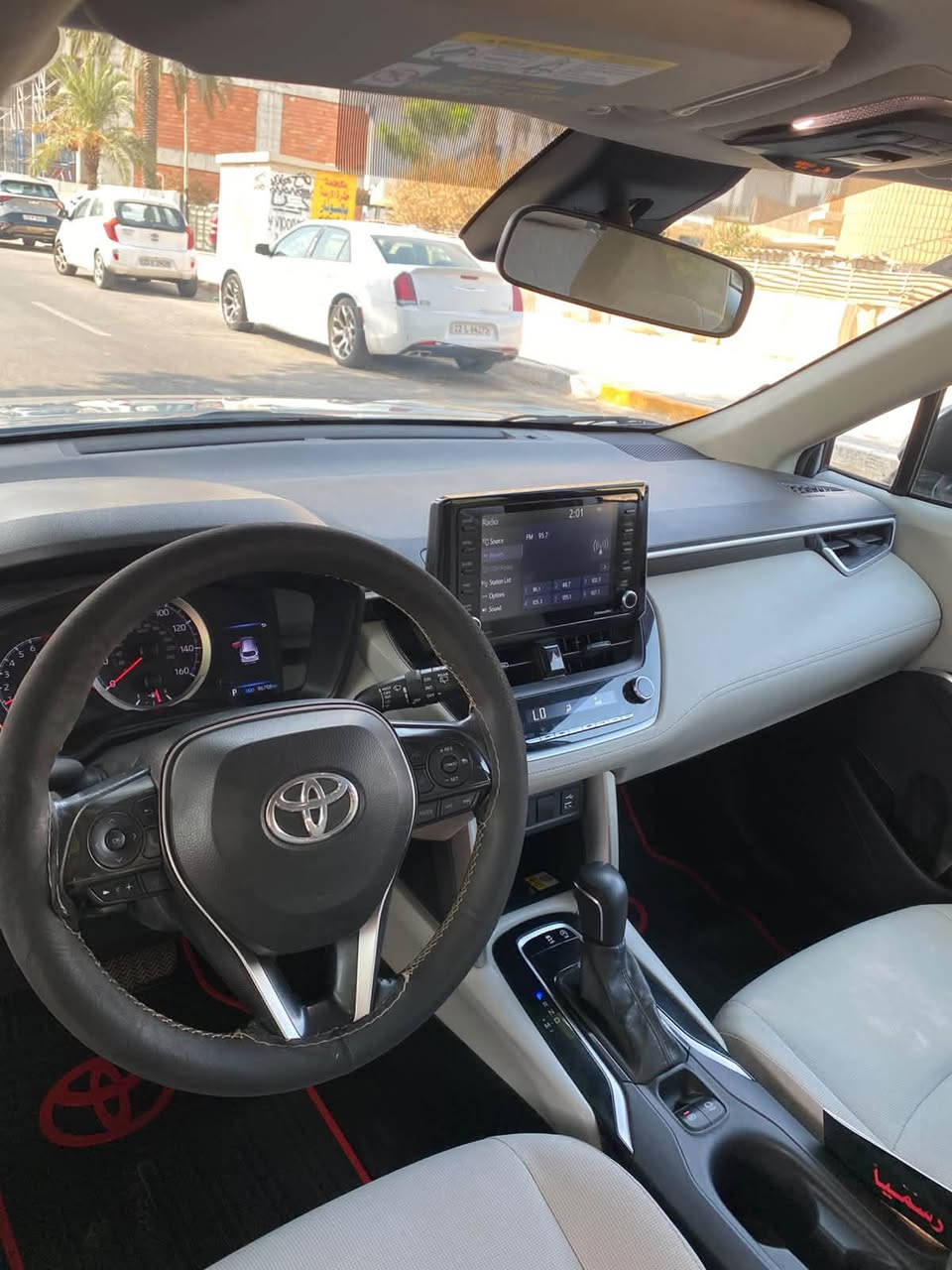 🔥 إذا تدور كورولا كروس نظيفة، محرك 2000 ووارد أمريكي كلين… هاي تستاهل تشوفها! 🔥

🚘 تويوتا كورولا كروس LE موديل 2022
🇺🇸 وارد أمريكي — كلين بدون حادث
💎 نظيفة جداً وجاهزة من كلشي

⭐ أبرز المواصفات:
🔹 محرك 2000 المرغوب
🔹 ماشية 96 ألف كم
🔹 مواصفات LE المعروفة
🔹 سيارة مرتبة ونظيفة
🔹 جاهزة للاستخدام مباشرة بدون أي نواقص

💰 السعر: 174
🤝 بيها مجال للحك الجيه

📍 الموقع: بغداد – اليرموك – أربع شوارع
🔄 التحويل بنفس اليوم

📞 للاستفسار والتواصل:
***********

⚡ للجادين فقط — السيارة على الفحص، واللي يريد سيارة مرتبة ونظيفة أهلاً وسهلاً.

#تويوتا #كورولا_كروس #كورولا_كروس_2022 #LE #وارد_أمريكي #سيارات_بغداد #سيارات_للبيع #اليرموك

