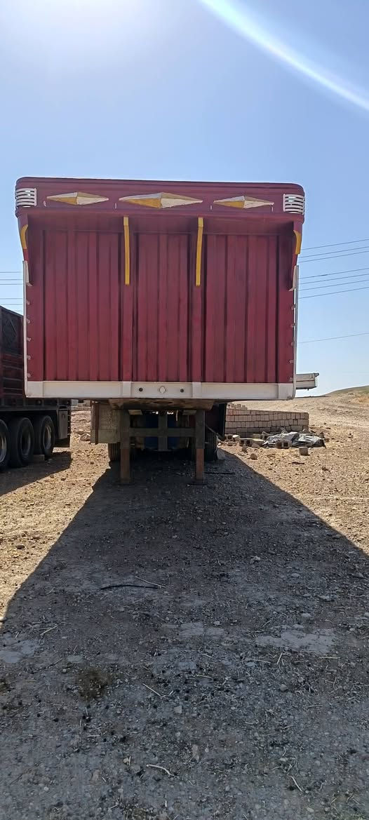 عربانه للبيع  طول2140 شاصي محلي 61 ارتفاع 180 جاهزه عل الشغل ثلث دناكير اسكانيا(جاهزه عل الشغل
طخم تاير
السعر دفتر

هاتف /***********

كورك/***********
