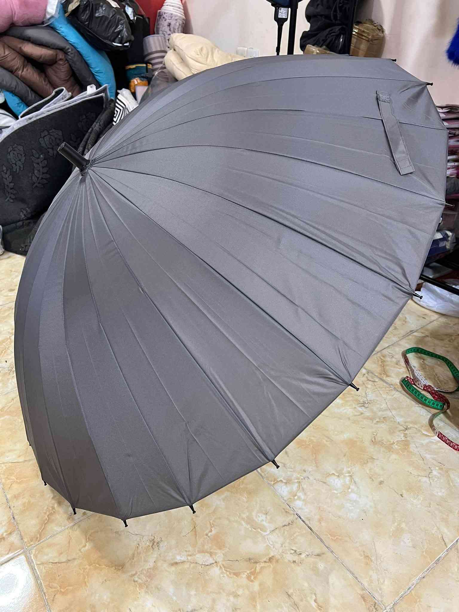 مظلة شخصية • قطر ١٣٥ سم • خفاش