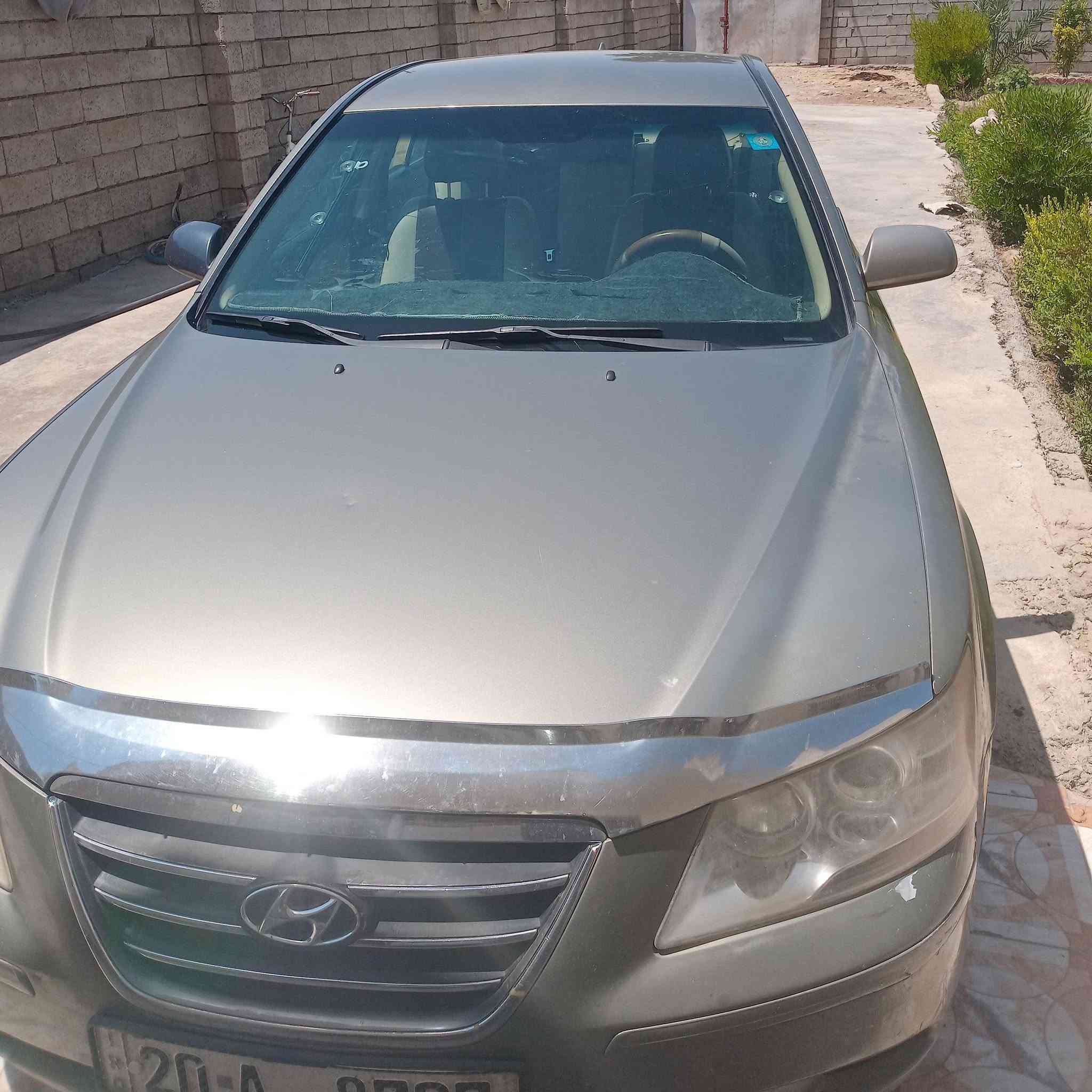 السلام عليكم سوناتة للبيع
مديل 2010 أمريكي 
المحرك 2400 دوش 
الكير  كفالة حدادية امامي خلفي جديد 
السيارة بيهة
ضررامريكي جامرلغ امامي جهة السايق بس 
بدون اربك
السعر 125 وبيهة مجال 
تحويل ثاني يوم 
مكان السيارة ديالى /بلدروز 
رقم الهاتف ***********
