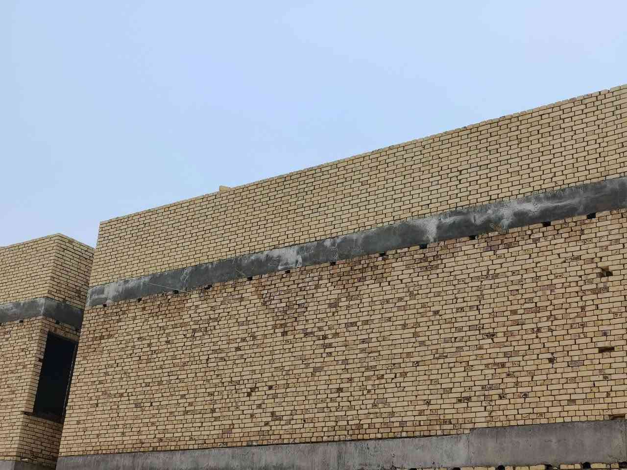 السلام عليكم خلفه بناء متفرغ حالين شغل نضيف وحلو اشتغل على الدبل ومكطوعه واتزام بعمل واستفسارعلى رقم ***********
