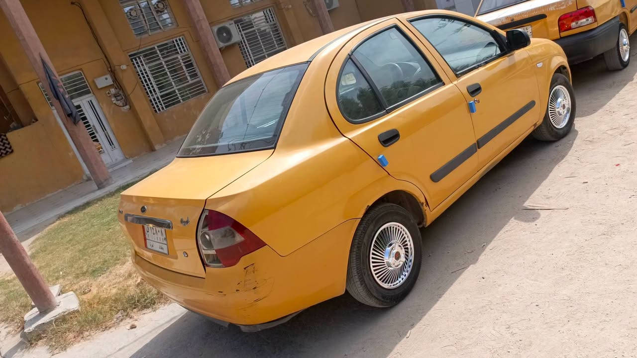 طيبة موديل 2015 مكينه جديدة كهربائيات شغاله غرفه نضيفه باور مشط جديدة  سيارة حلو لاضربه ولاشي سيارة مال جناي بل عافيه على ياخذها تبريد ويا سويج منضومه جديدة بل كامل منضومه بنزيل جديدة من طول الطول سعر 19وبيها مجال حك جيه مكاني كربلاء *********** ***********
