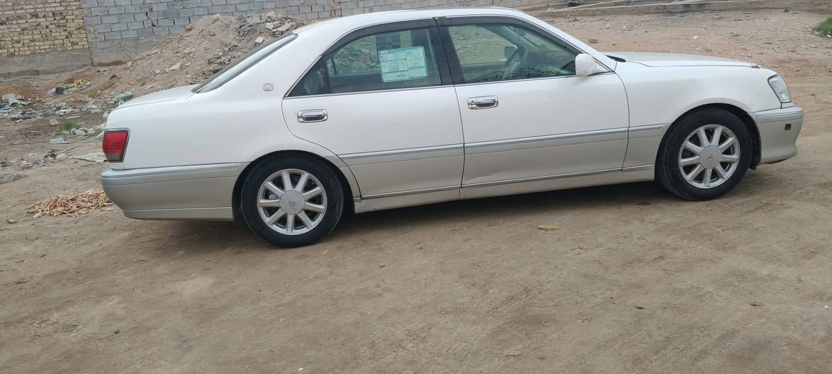 ملكه 2002شاصي 71 مدفوع كمرك باقي عل رقم مكينه وكير مكفولات تبريد شغال مكفوله من الكص والصولايات 
السعر 85وبيه مجال مكان كوفه شارع المعمل شراي يتصل 
***********
