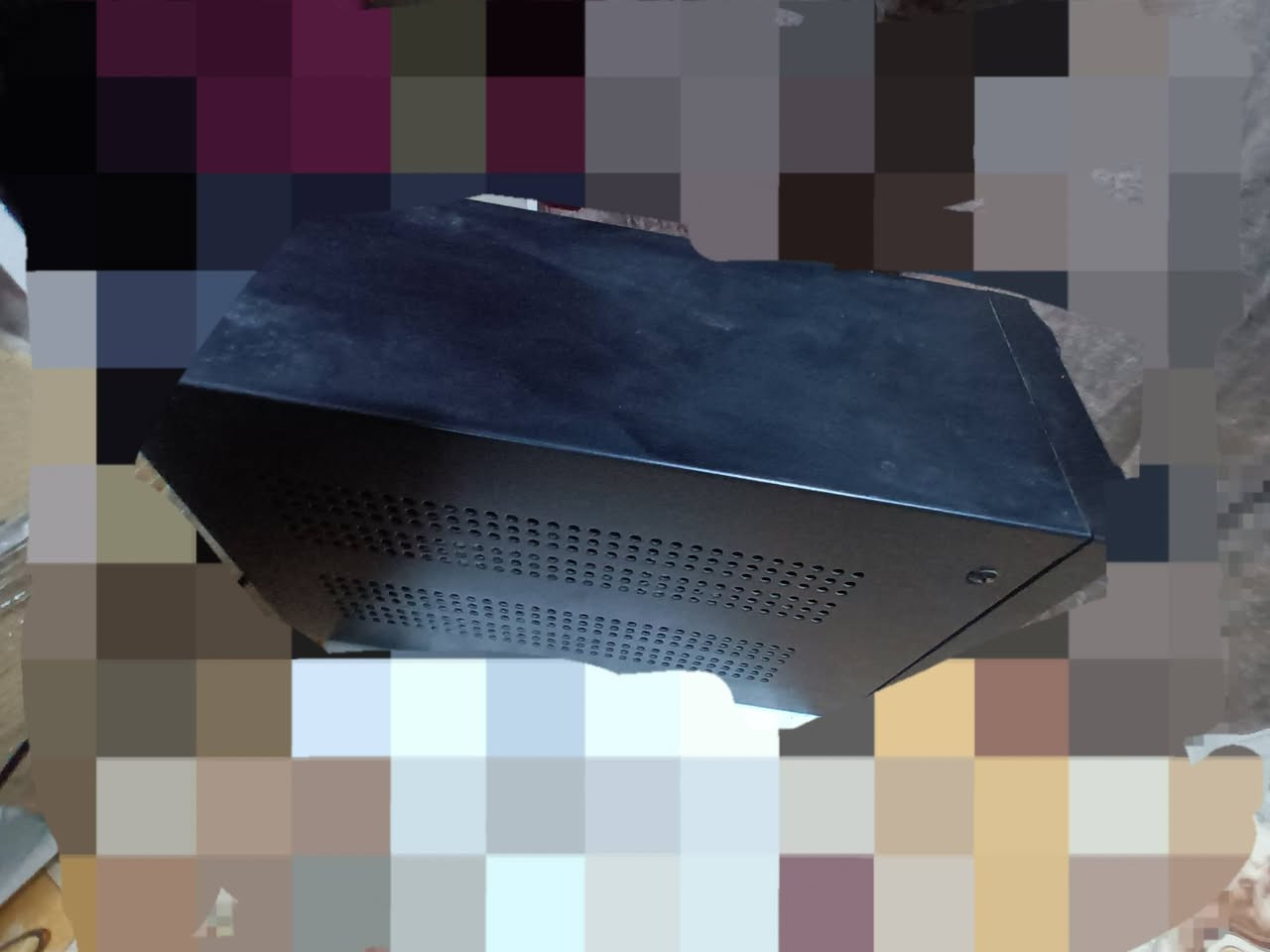 السلام عليكم ورحمة الله وبركاته 
PS4 pro 
1T 
نظام 11 تهكير قرص قابل لتغيير التهكير عبر الموقع نفس نظام 9 
يوجد فيه مجموعة العاب ضخمة  
مثل ما موضح ب الصور
يدات اصلي 2 شغالات ما بيهن اي عطل 
مروحة تبريد + شحن يدات 
كيبل شحن وتشغيل و HD 
كامل ملحقات 
UPS 1500 VA 
شغال طبيعي ما مستخدم فترة قليلة 
الجهاز فول نظافة 
السعر مع ال UPS 
450 الف وبي مجال مع العلم ال UPS مشتري ب ٩٠ الف 
بدون UPS 
400  وبي مجال 

المكان المحمودية اطراف بغداد 
رقمي***********
