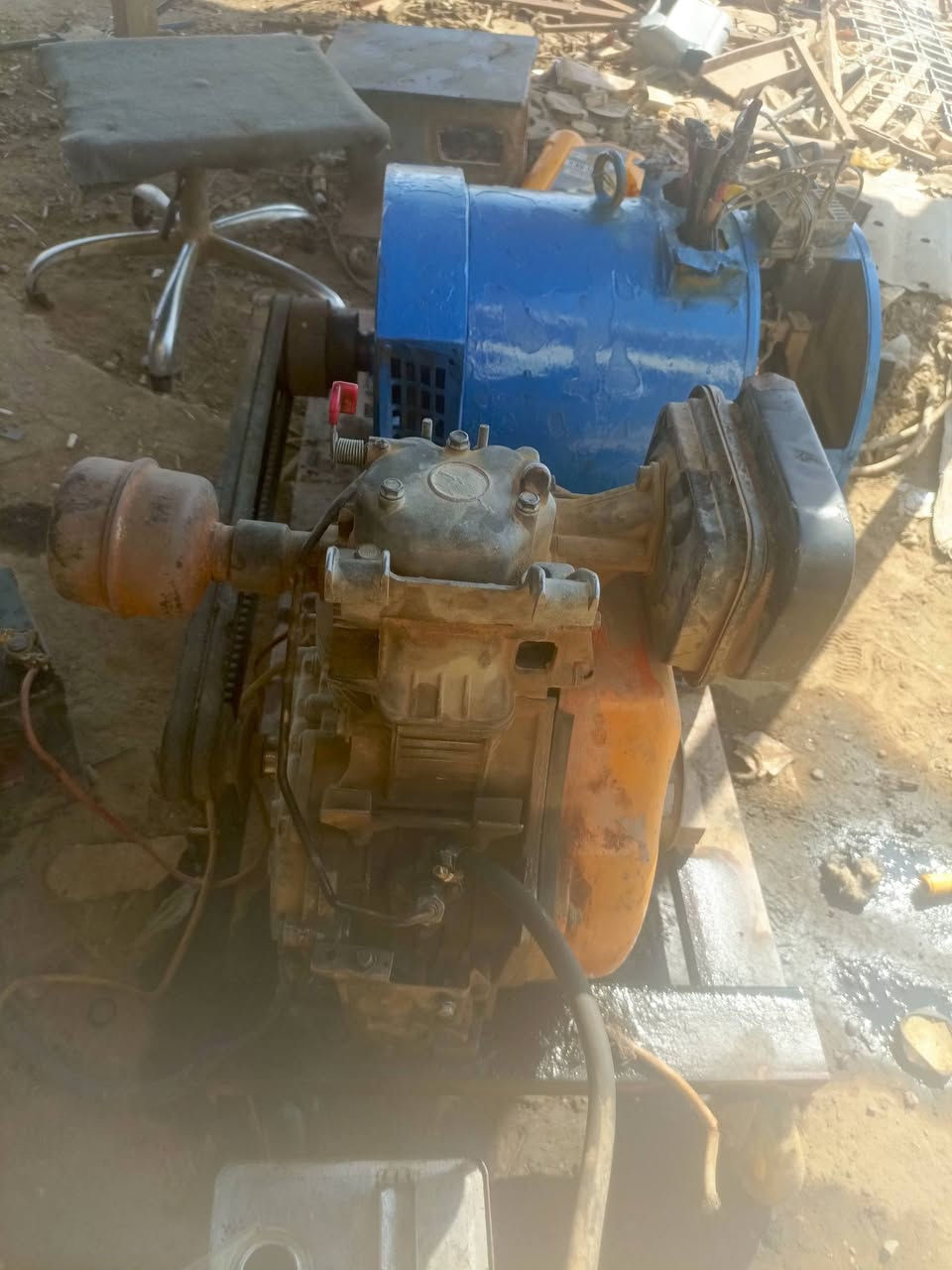 مولد لبيع كامه حجم 900 زراعي
دينمو 10KW العنوان ديالي ناحيه العظيم الهاتف ***********@احسان الهيازعي
