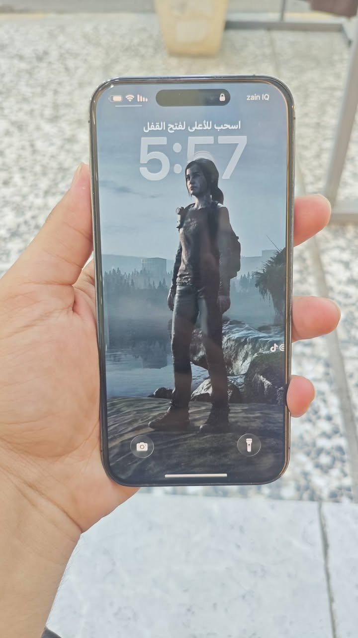 سلام عليكم ايفون 14 برو ماكس
نسخة شرق الاوسط
نموذج M
ذاكرة 256GB
البطارية 80٪🔋
لون بنفسجي الجهاز نضيف وبلادي ومامفتوح ولامصلح ولا بي اي عيب حتى ما طايح من الايد
السعر950 الف وبي مجال 
هدية مع الايفون شاحنه ابل اصليه 35w
لاصق مضلل +فلتر سماعه وعدسات كامره 
وبوكس اضافي هدية❤
تواصل ***********
