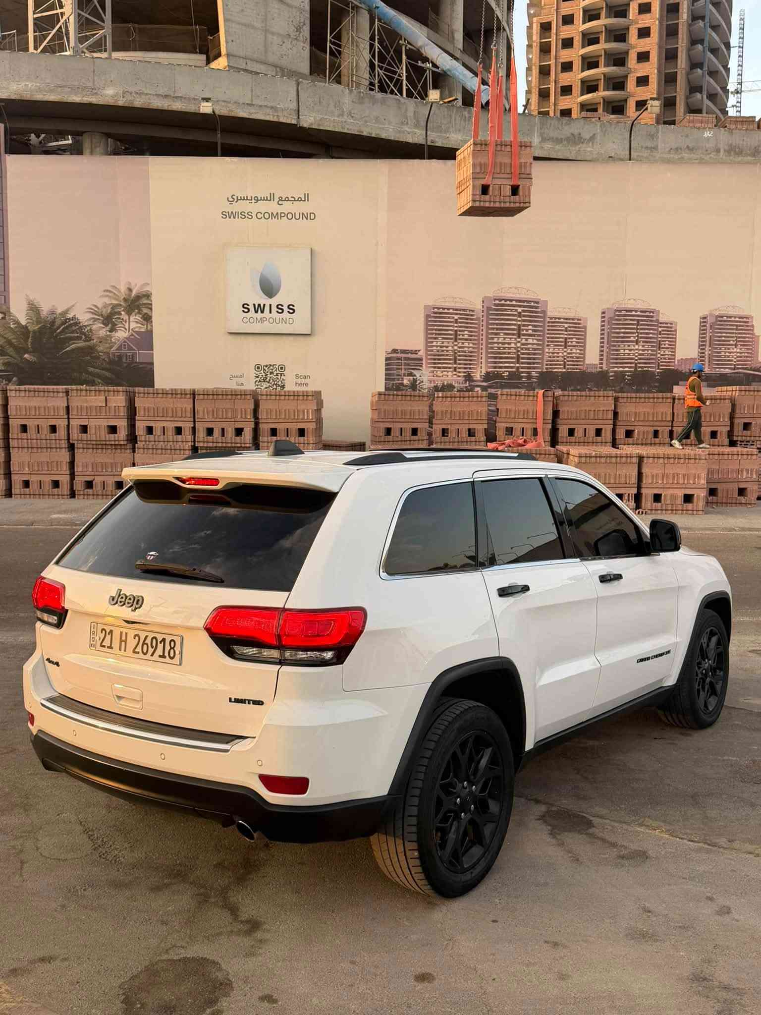 السلام  عليكم ورحمة الله وبركاته

‏‎‏‎       ——— لـلـبـيع او مراوس -----

جيب گراند شيروكي - Jeep Grand Cherokee

‏‎‏‎وراد امريكي .     —    

‏‎‏‎الموديل           —    2018

فئة.                 —    لمتد 

حجم المكينه   —     3600/ V6

‏‎‏‎اللون               —     ابيض     

‏‎‏‎المسافه المقطوعه — 100mi

‏‎‏‎حاله السياره.    —    ( جاملغ +بنيد بدون شاصي بدون لغد فقط بارد بلغد وبيه بلقماره رصعات مال حالو مال بغداد شي قليل )

‏‎‏‎المواصفات 

‏‎‏‎- بصمة تشغيل 

‏‎‏‎- بصمة أبواب 

‏‎‏‎-تشغيل عن بعد 

-رادار خلفي 

‏‎‏‎-كشنات جلد بيجي

- شاشه ديجتال 

-اشاره بالمرايه 

-حساس  خلفي 

-بردات خلفيه ‏‎

‏‎‏‎-شاشه كبيره تدعم نظام الأبل كار باي ونظام الاندرويد

-شاشه عداد ديجتال

-فتحت سقف  

‏‎-دبل اكسل 

‏‎-اوتو ستوب

‏‎-وضعيات قياده 

‏‎‏‎-كشنات تدفئة ( اماميه - خلفيه ) 

-كشن السايق خزن ميمور 

-ستيرن تدفئة 

‏‎-صندوق كهربائي 

‏‎‏‎-كرسي السايق والراكب بحركة كهربائيه 

‏‎‏‎-تحكم ستيرن جهتين 

‏‎‏‎-تحديد سرعه 

‏‎‏‎-مانع انزلاق 

‏‎‏‎-ليد نهاري

‏‎‏‎-كامره خلفيه دواره 

‏‎‏‎باقي المواصفات المعروفه 

‏‎‏‎السعر            — 18500 وبيه مجال بسيط  

‏‎‏‎رقم السياره    — السليمانيه   سنويه مضلل 

‏‎‏‎موقع  السياره — بغداد الغزاليه  

‏‎‏‎للأستفسار.     — ***********
