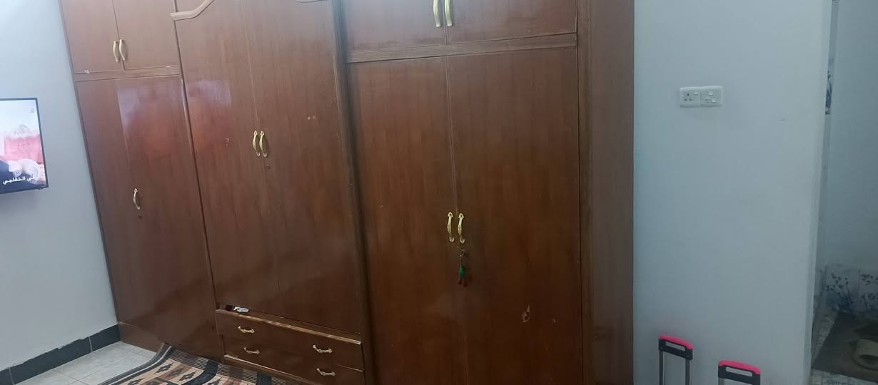 كاونتر • نضيف • طويريج حي الجمعيه