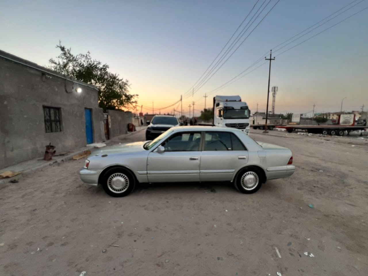 السلام عليكم
راس الثور تكم ايسر بلاد 
السياره مكفوله من الكص النقل جثه والعيب الشرعي ولالصوليات
السياره بسمي رقم صلاح الدين 
تحويل مباشر
 حداده جديده
تبريد ويا السويج 
تخم تاير جدد
وترهم مراوس بكوري النترا 
العنوان البصره خور الزبير 
السعر 85 وبيها مجال
رقم الهاتف ***********
