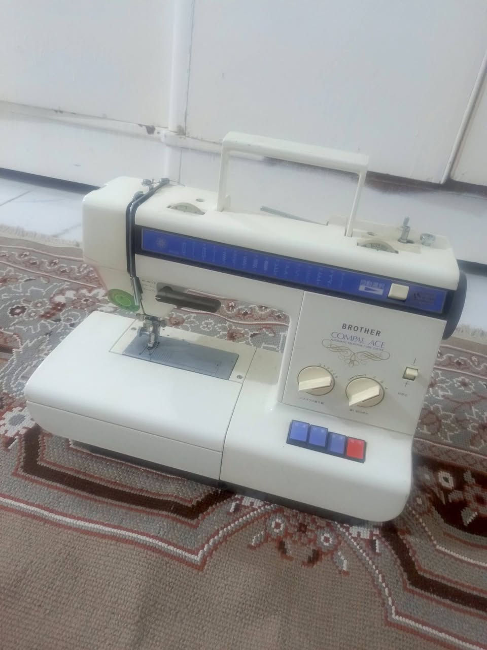 للبيع مكينة برذر كومبال شغالة جيدة جدا 
النجف الاشرف حي ابو طالب ***********
