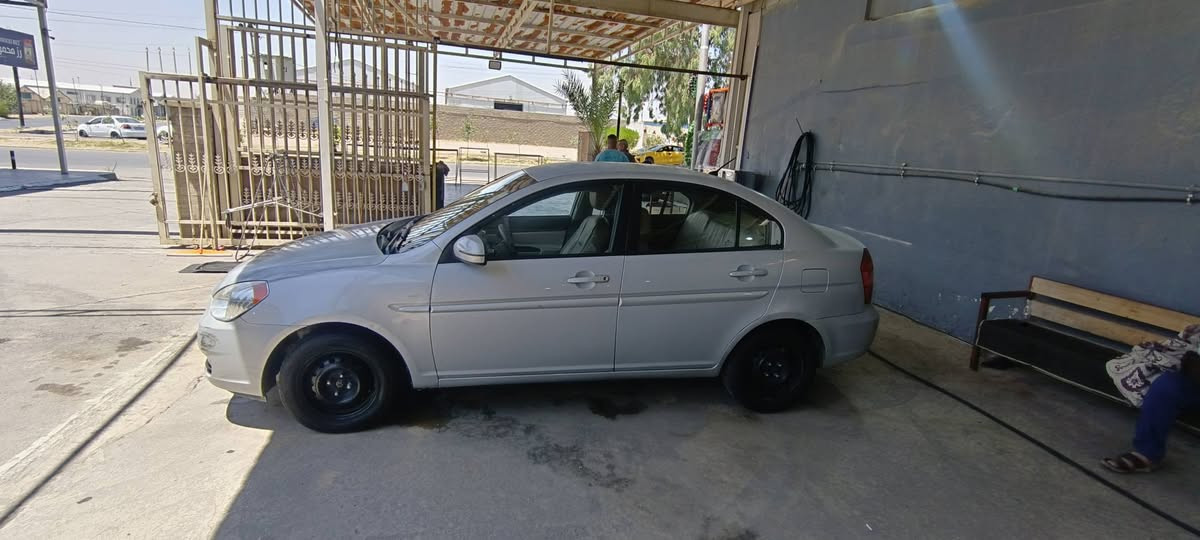 اكسنت للبيع فقط 2010
مبدل بيها 4 قطع اصلي كصه 
السعر 78 
للتواصل ***********
