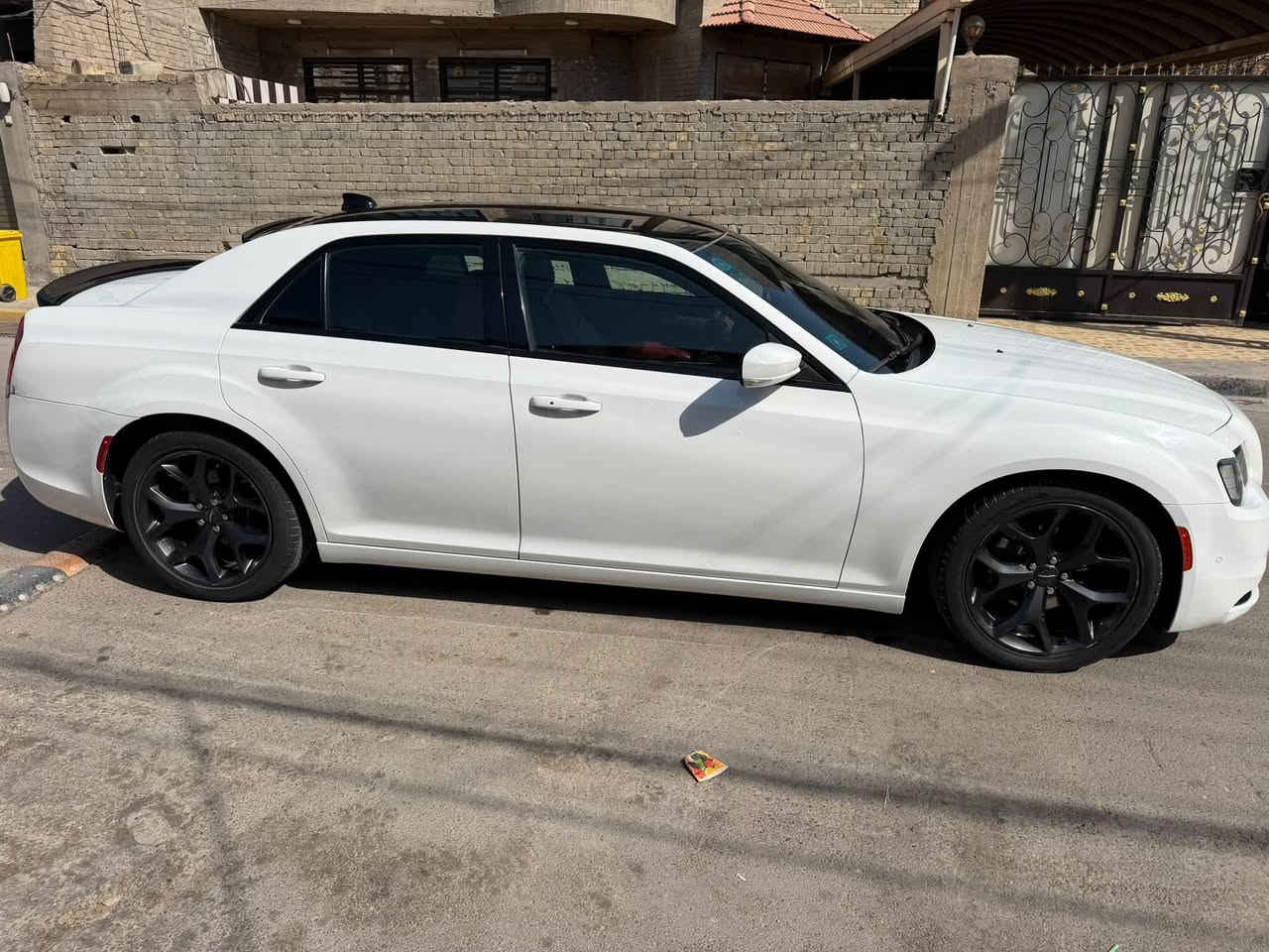 السلام عليكم من رخصت الادمن اوبامه 2020 S اصل قماره سوده بلاديه سياره فول لمتدد ما عدا البنرامه حساس امامي خلفي كشنات جلد احمر بلادي كشنات خزن تحكم كشنات كهرباء برده خلفيه اشاير بلمري شاشه جبيره شفتات هيه فول مواصفات Sكلشي بيها السياره حادثها مال امريكه طعجه  ومسويها بارد اقل الشبر  بدون فتح بدون تبديل حته الدعاميات بلاديه صور الحادث موحوده عندي الي يريد يدخل حاص ادزهن اله سياره نضيفه ماشيه 86 رقم بغداد بسمي تحويل ثاني يوم رقمي ***********
او مراوس بتاهو او جمسي
