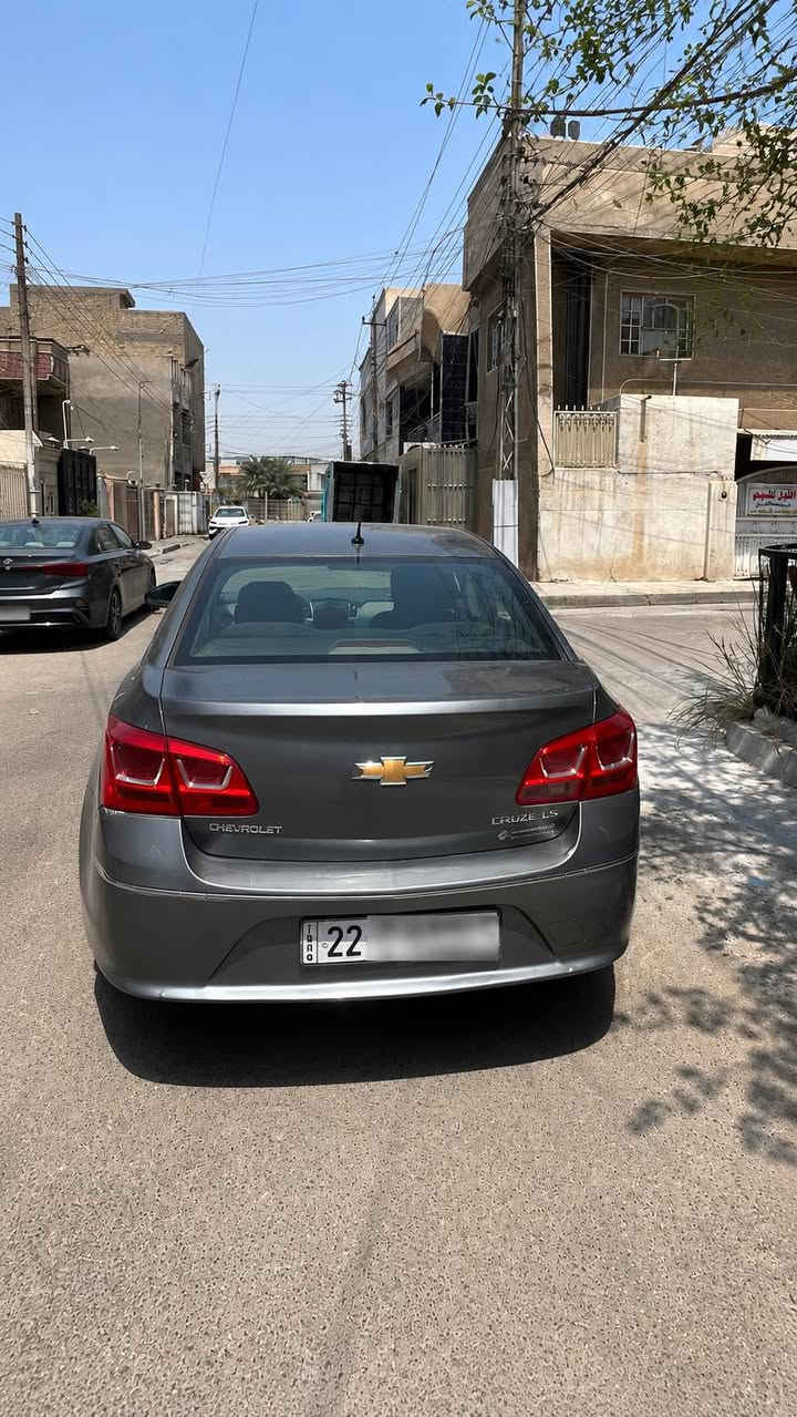 � للبيع شفروليت كروز خليجي 2017 🚘
▫️ تحكم ستيرن جهتين
▫️ محرك وكير نظيف
▫️ تبريد ثلج ❄️
▫️ بطارية جديدة 🔋
▫️ زوج تايرات جديدة
▫️ حدادية 70%
▫️ توجد بعض الملاحظات في كشر السيارة
▫️ السيارة خليجي موديل 2017

💰 السعر: 87 ورقة — قابل للتفاوض للجادين

📞 للاستفسار والتواصل: [***********] بغداد, العراق
