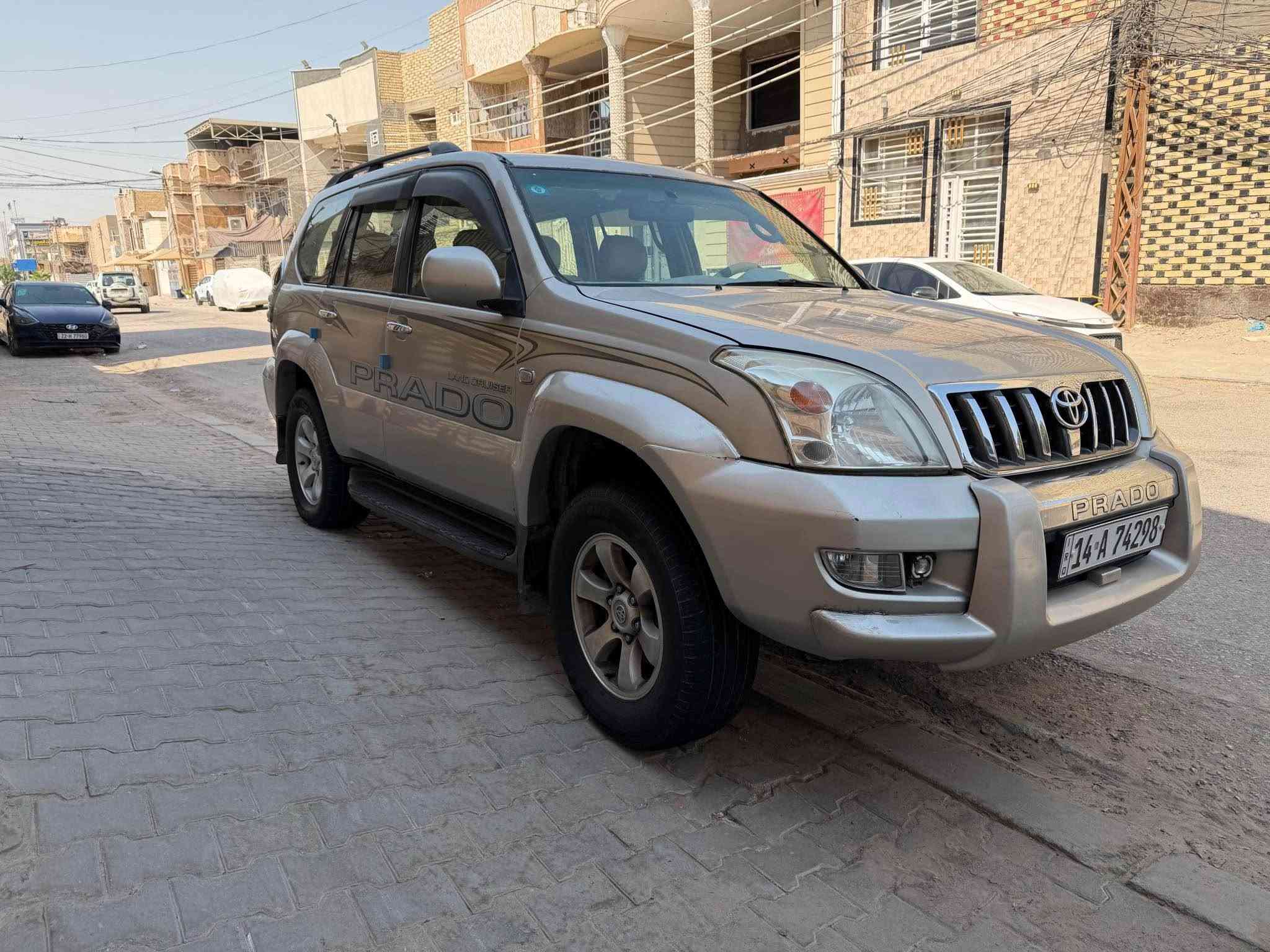 برادو ٢٠٠٤ شكل ٢٠٠٩  مصبوغه عام بدون اي ضربه مصبوغه اثر جراد وخياس مكينه 6 سلندر مكينه وكير جاهزات حداديه جديده سبعه راكب ثلاث قطع تبريد ثلاجه سبير تعليك سياره جاهزه علا اخر حبايه رقم بصره نكليزي باسمي سنويه ٢٠٣٠ سعرهه ب 95 بيه مجال بصيط مكاني نجف حي الجامعه رقمي *********** النجف, العراق
