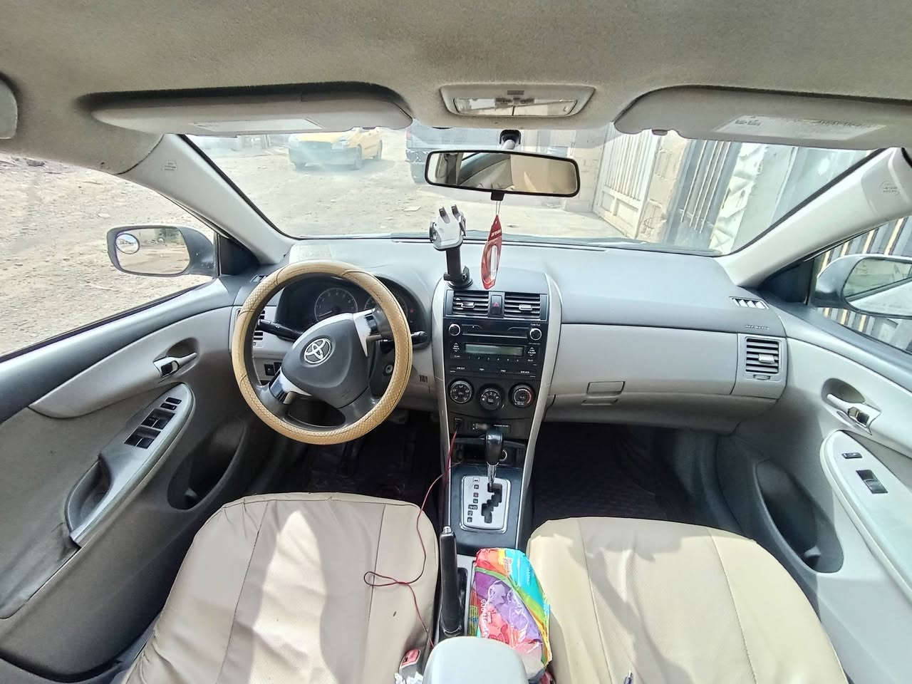 كورولا ٢٠١٠ • وارد امريكي • اوتوماتيك