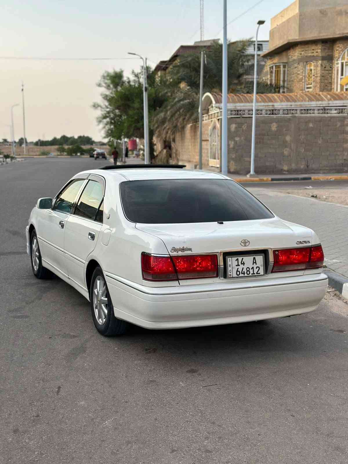 ملكه قرار • ٢٠٠٢ • رقم بصره