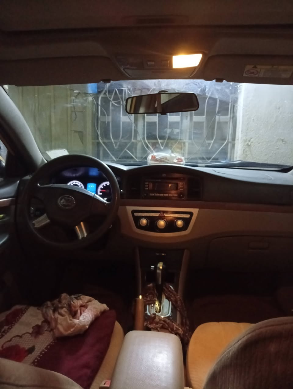 ع موديل ١١ سياره زيرو وضع شركه كتف مامبدل بيه جاهزه من كلشي مال رجال متقاعد وتمرض ومايطلع بيه بعد سنويه ماصاقطه بسمه مصفره هيئة وغرامات باقي التفاصيل كله جديده معنى الكلمه ٥٠ وبيه مجال ***********
