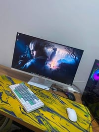 MSI MAG 274QRFW • ٢٧ بوصة WQHD • ١٨٠ هرتز