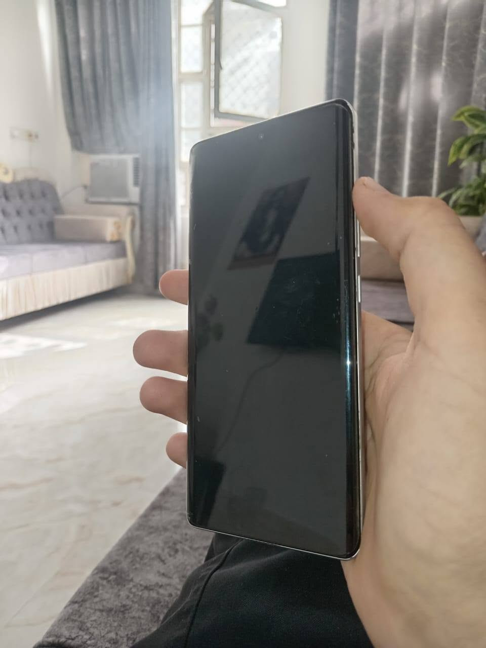ريلمي GT ٦ • ٢٥٦ • ديالى كنعان