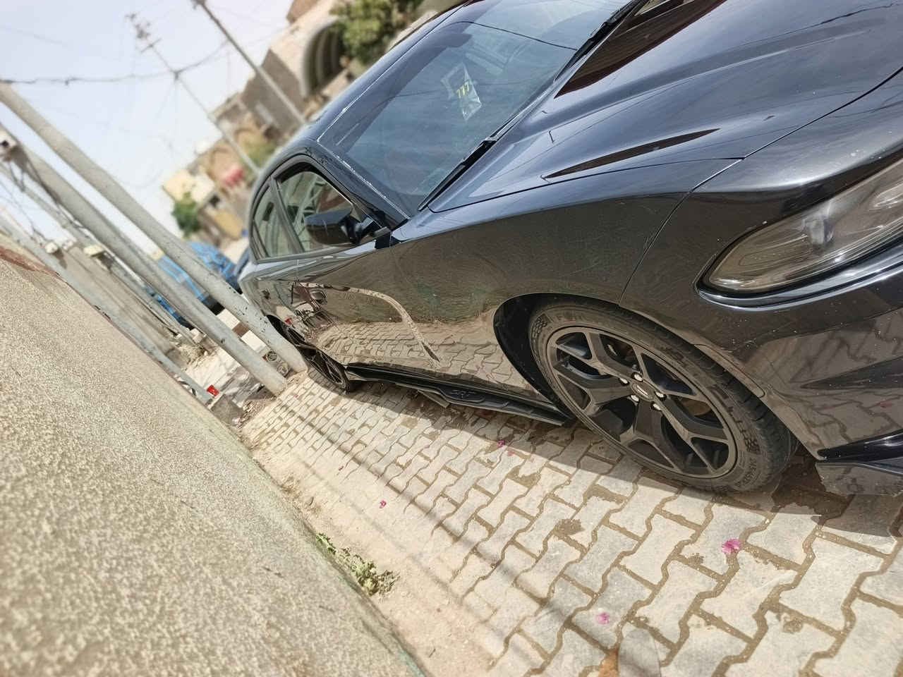 ..
سلام عليكم جارجر  للبيع ومراوس 
مديل 16 كيلن كفاله بيهه شويه بارد بل باب خلفي 
رقم اربيل الدولي مكينه 3600
تخم تاير تخم حداديه 
العنوان النجف السعر 185 
رقم (النتصال ***********
رقم (واتساب )***********

