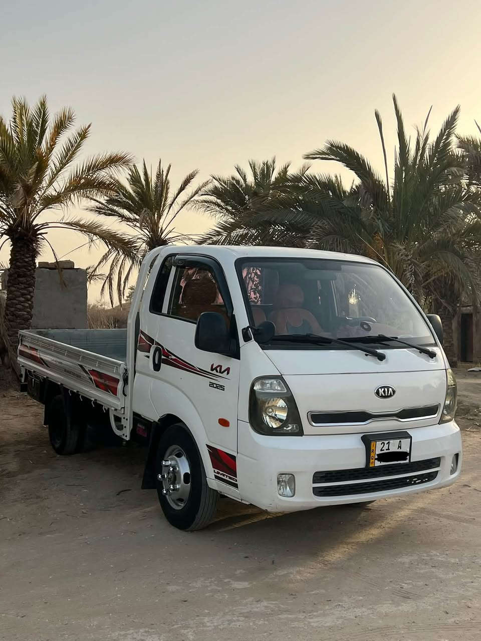 وين اليدور جديد طك الكارتون
ادوات ادوات ادوات

فحل كيا بنكو

٢٠١٨ اصل بيبان كير ومكينه مسكر سبلاين ٤٠٠٠

شاصي املس مضروب باجات شرط تحمل بيها ٣ طن

تواير جدد هستوني شادهن سبيرات كارتون

ريموت ثنين تقفل وتفتح 

دواخل جديد كله مغلف

تحكم ستيرن 

شاشه 

مانع انزلاق

كير ٦ نمر 

دعاميه خلفية

درع امامي عندي ماشاده

وياها محجر يخبل انطيكاه هديه

مكاني الناصرية السعر ٦٨ وبيها للطيبين واني خادم الكم

***********
