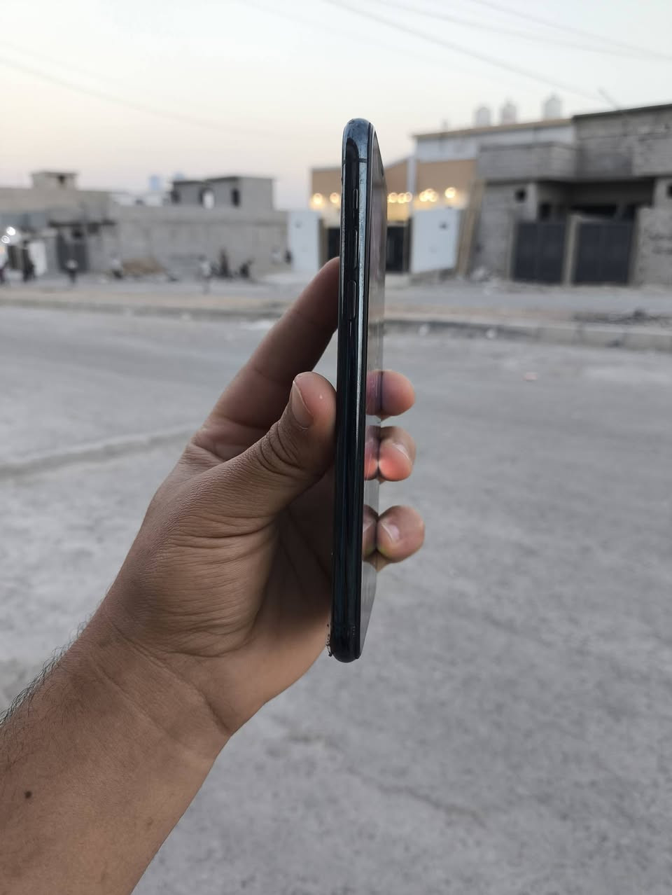 📱 آيفون 11 برو ماكس | 64GB 🔥
🔋 البطارية: 100% (مستبدل أصلي)
📋 مواصفات الجهاز:
📶 تك سيم شغال طبيعي
🔊 صوت شغال واضح
📳 هزازات شغالات طبيعي
📸 كامرات شغالات، تصوير حيل حلو
📱 شاشة مستبدل (ثلث خيارات)
🙂 بصمة الوجه تحتاج برمجة
💥 فطر بالكلاس، ممثر بشي
💰 السعر: 145 ألف قفله
📍 الموقع: الموصل – الأيسر
📞 التواصل: خاص أو اتصال مباشر
📲 ***********
🚫 بيع فقط | بدون معارض
🚫 توصيل ماعندي
