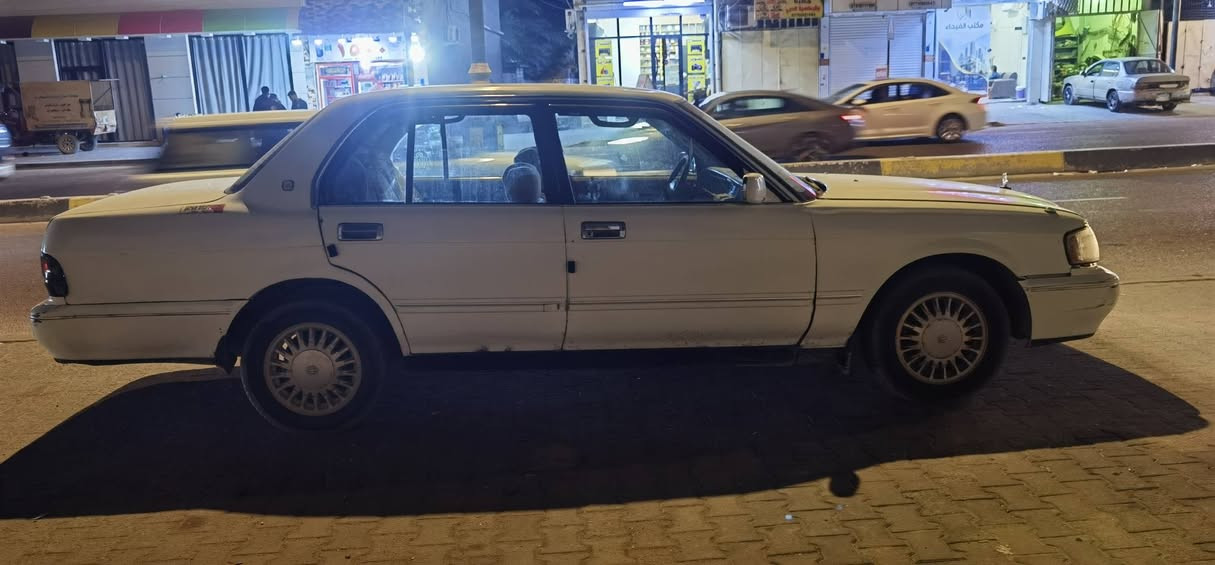 السلام عليكم
أرنب 1993 طويل كفاله كص ونقل جثه واصوليات مشروع وطني باسمي لحد 30 كير ومكينه vtt 2500 فيشه وحدة نظيفات سعر 48  سيارة جاهزه شغل 
مكاني البصره ابو الخصيب حمدان
*********** واتساب فقط
