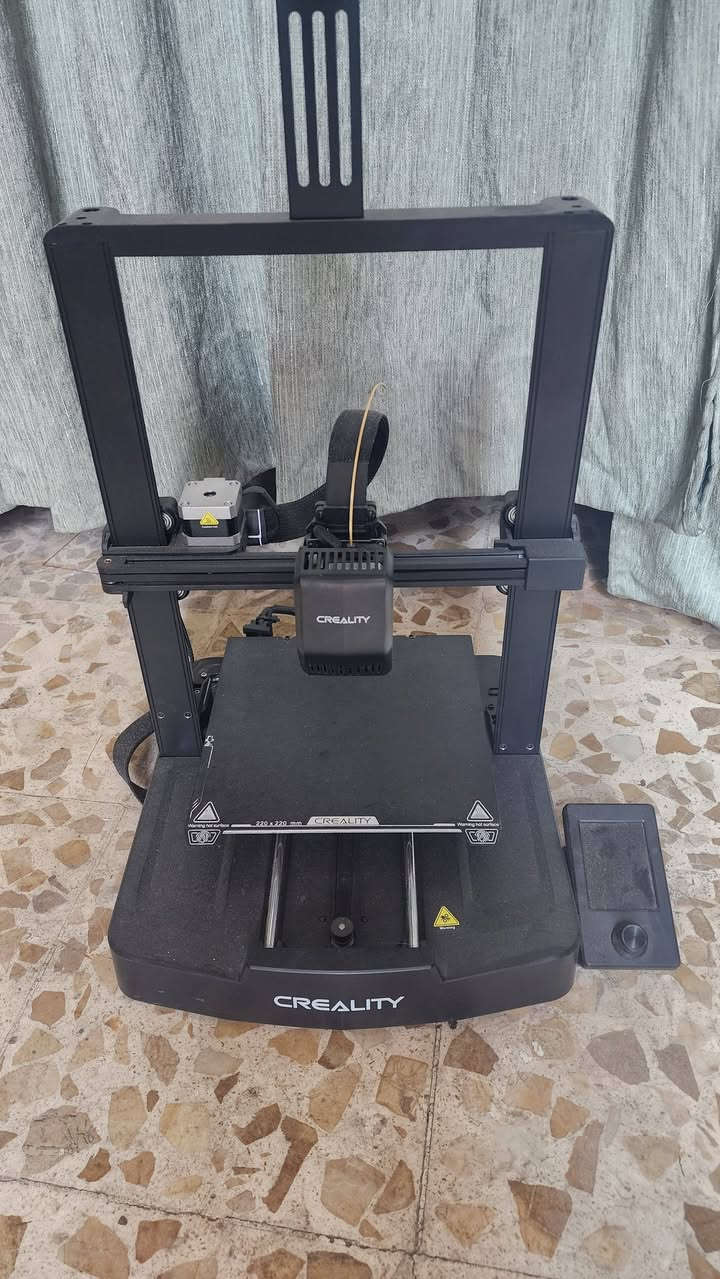 للبيع Ender 3 v3 Se

- مستعملة تقريباً 100 ساعة
- حجم الطباعة: 220 × 220 × 270 mm
- Direct Drive Extruder
- CR Touch Auto Bed Leveling
- شاشة ملونة Touch Screen
- منصة طباعة مرنة
- تدعم PLA / PETG / TPU وغيرها
- الطابعة بحالة جيدة وتشتغل بدون مشاكل

السعر: 230 ألف قفل
تواصل واتساب ***********
مكاني بغداد حي الجامعة
