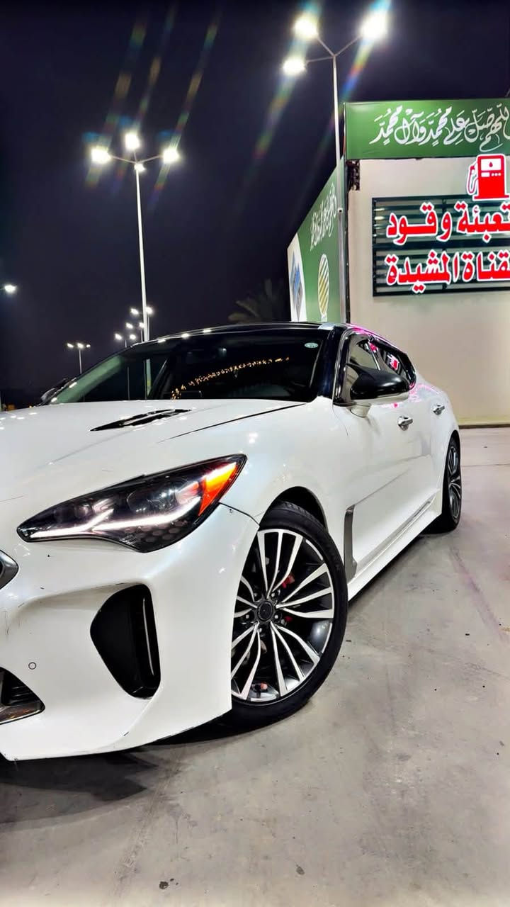 سلام عليكم KIAستنكر
موديل 2018 
محرك 2500 تيربو 
السياره خير من لله كلش نضيفه 
حادث السياره جاملغ وبندي موضح بل صوره 
السياره فول مواصفات 
شاشه + شفتات ستيرين/  كشنات تتفئه / تبريد ثلج اذا احجي بل مواصفات متخلص 
السعر 165 وبيها مجال 
رقمي ***********
مكان السياره الاعضميه
