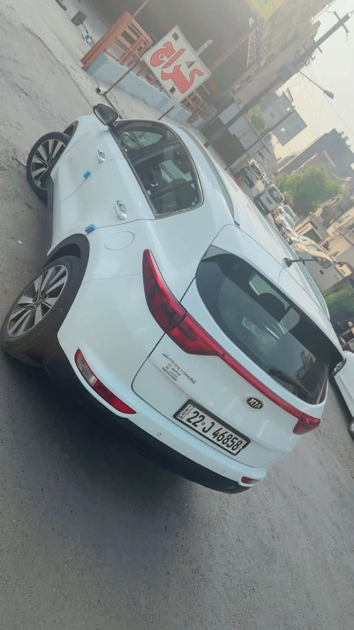 سبورتج 2019 خليجي
مكفوله عدا أصبع بارد بلباب 
مكينه كير تبريد صدر كفاله
جاهزه مابيها اي نقص
رقم اربيل الدولي شرط التحويل 
بدون وكاله
مواصفات عاديه 
السعر ١٧٨ وبيها مجال حك الجيه
مكاني بغداد الدوره
***********
