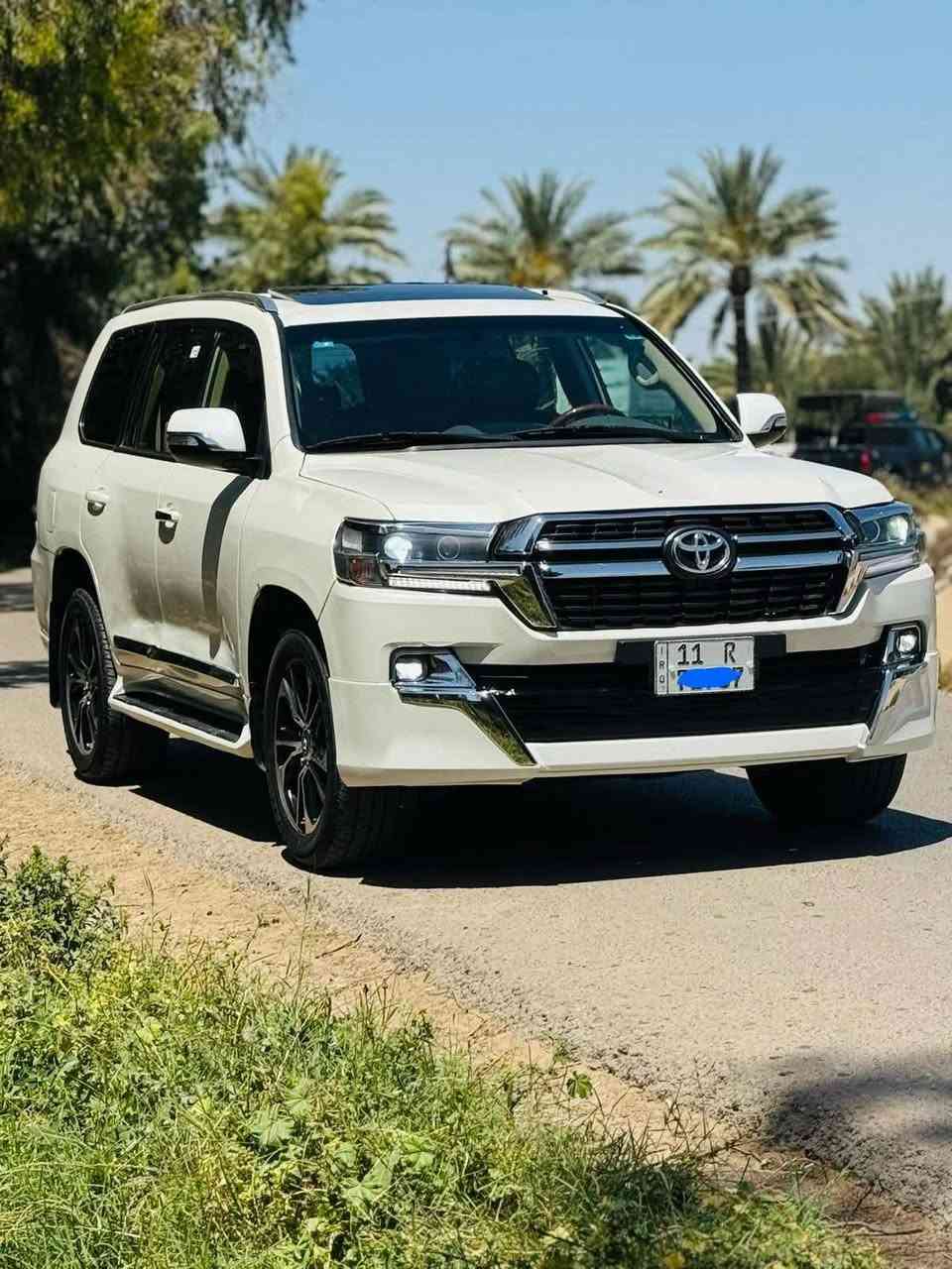 لاندكروزر • ٢٠١٣ • ٦ سلندر