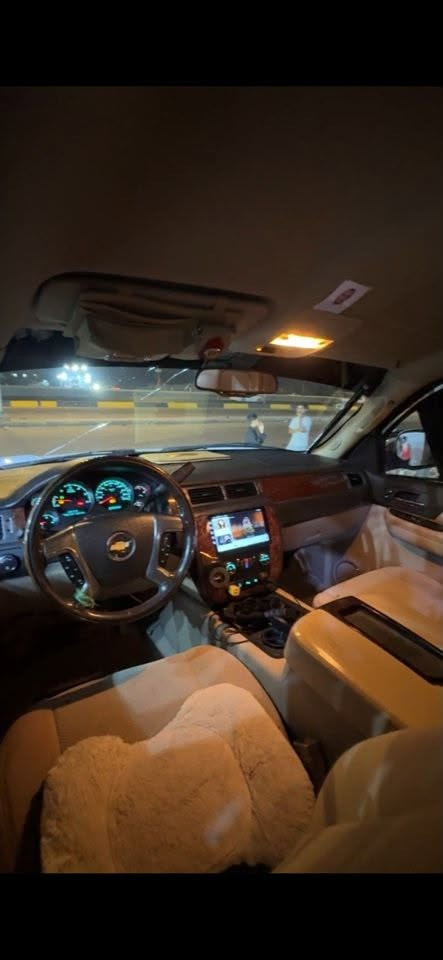 سلام عليكم تاهو 2008 Lt مدوفوع كمرك وكامله قرار 48 جاهزه خير من الله تبريد حداديه مكينه ماعيزه اي شي دشبول جديد غرفه نضيفه تخم تاير ويل بلادي سعرها 140 مكانها نجف *********** ماعتقد اكو ارخص من هيج سياره بسوك

