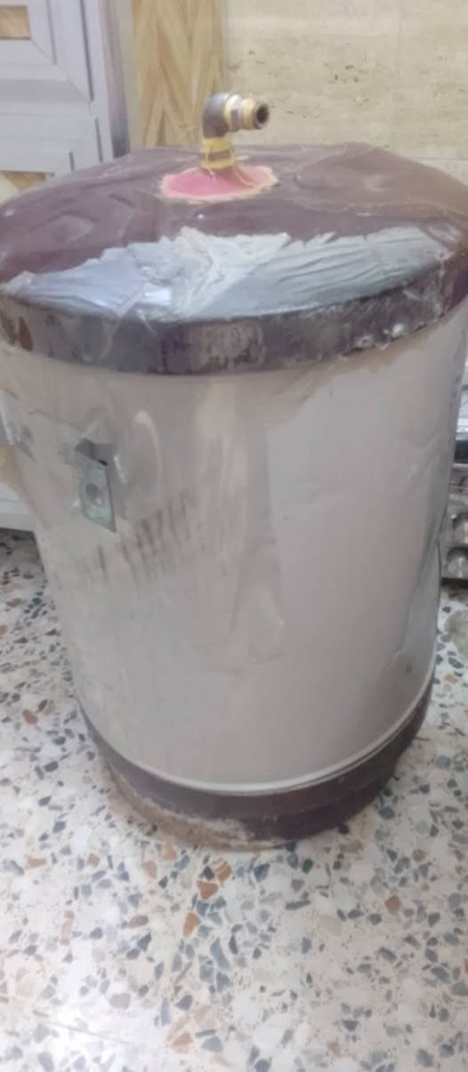 سخان مي • استخدام قليل • للبيع مستعجل