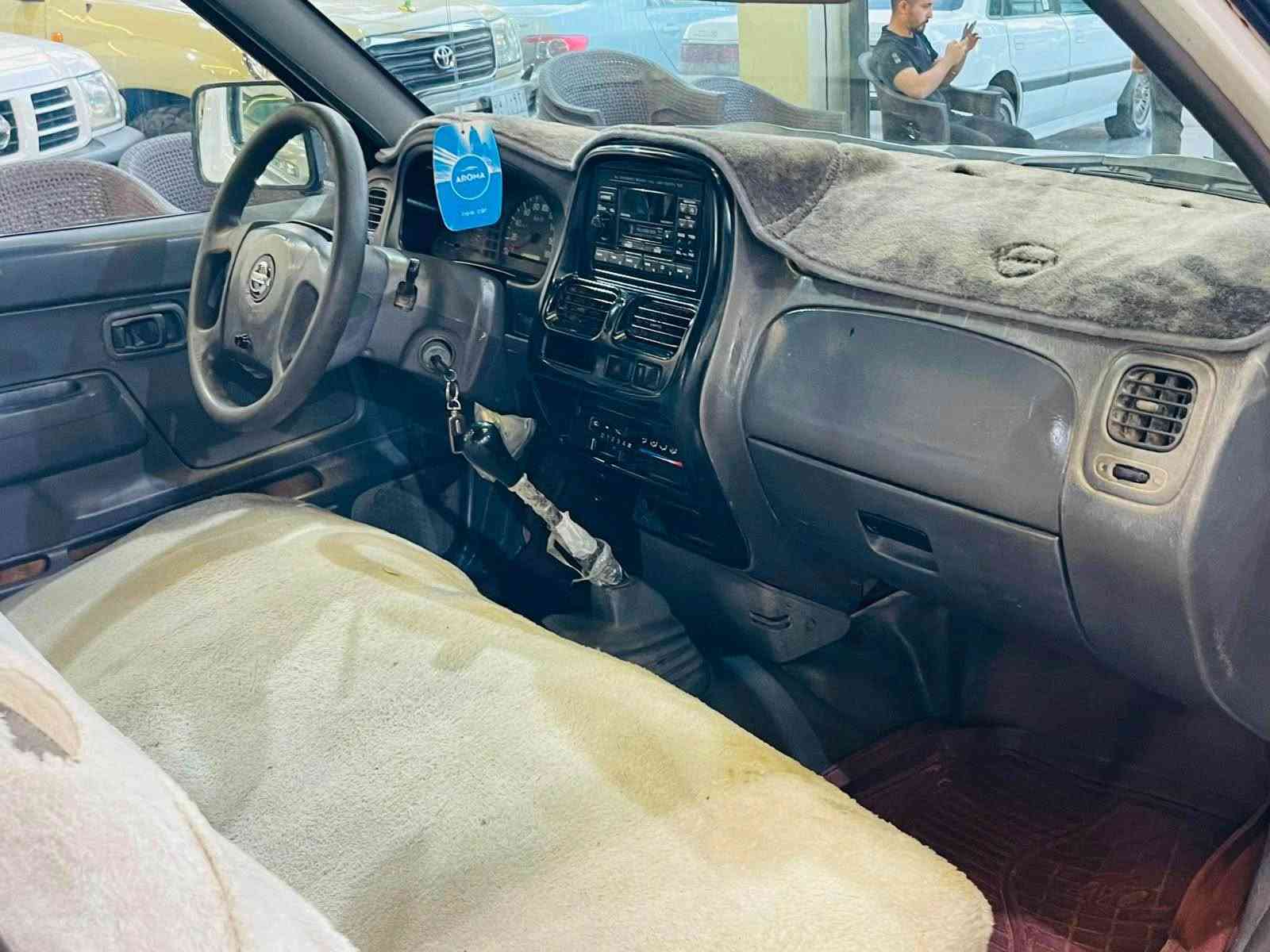 نيسان • ٢٠٠٢ • كويسينجاك