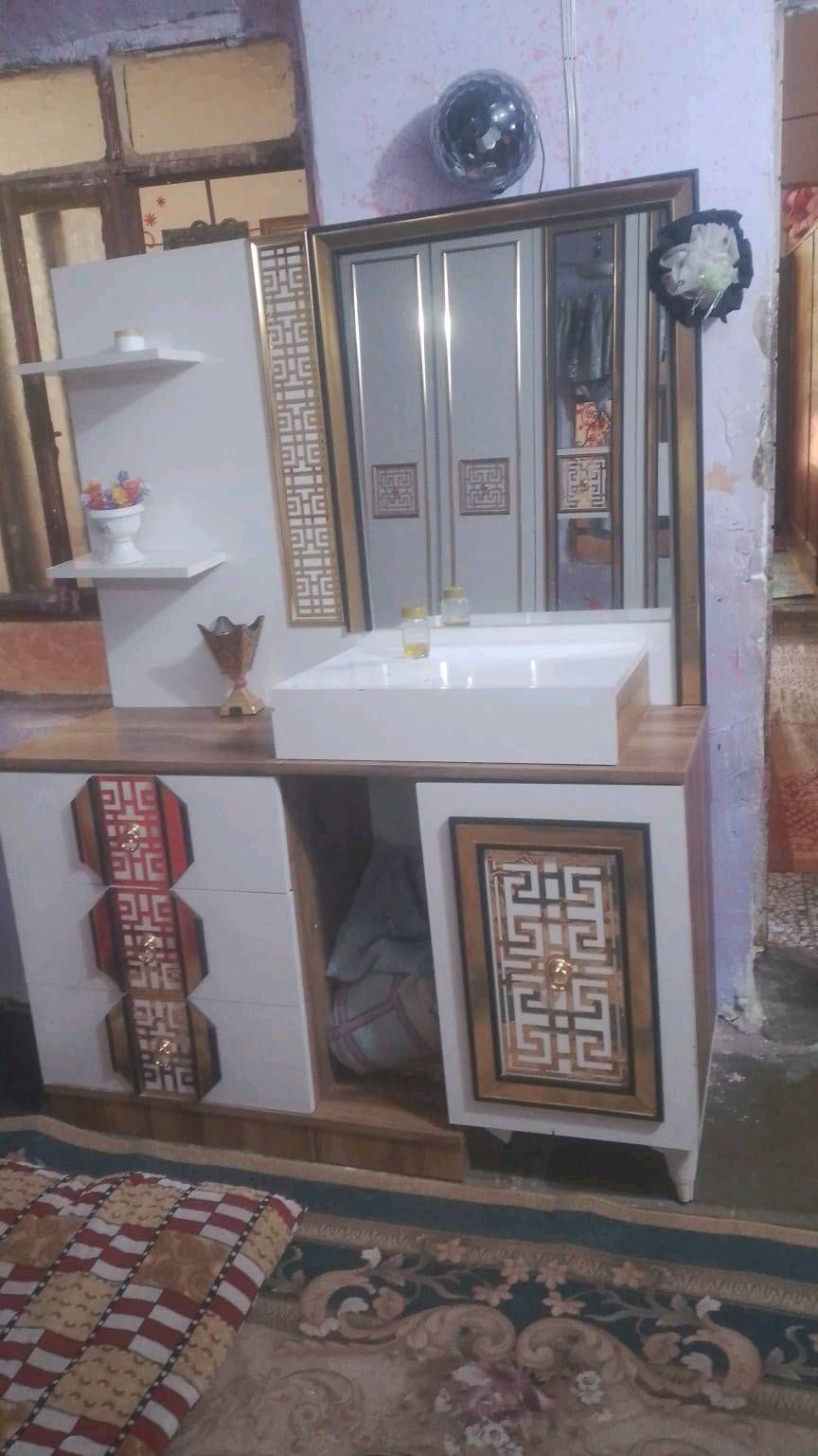١٠ قطع • نظيفة ٨٥٪ • النجف المشخاب