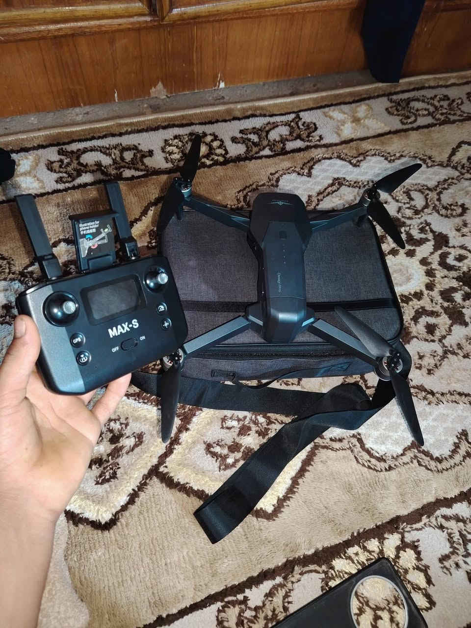 سلام عليكم
درون  KF101 MAX S غنيه عن التعريف ربط كيبل ارتفاع500 مدة7 كيلو كمبل ثلاث محاور مقاومه للهواء معه رام8كيكا  تدعم التصوير الطولي  مثل ريلز قطعه بعدهه بالوك سعره 350 وبيه مجال مكاني نجف الاشرف رقمي
يرهم مراوس ب ايفون
شعندك ايفون اراوس 

*********** اتصال فقط

*********** واتساب فقط
