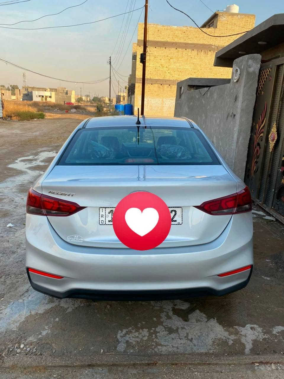 سلام عليكم شباب سياره اكسنت موديل 22سياره بسمي محرك كير مكفول وارد امريكي مكاني بسمايه تقاطع النهروان السعر 120وبيها مجال لاتصال ***********
