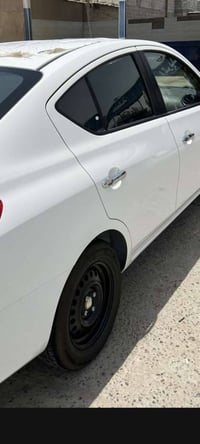 نيسان سني ماشيه 29.  موديل 25 هندي بيها بارد بالباب سعر اتصل 077225229...