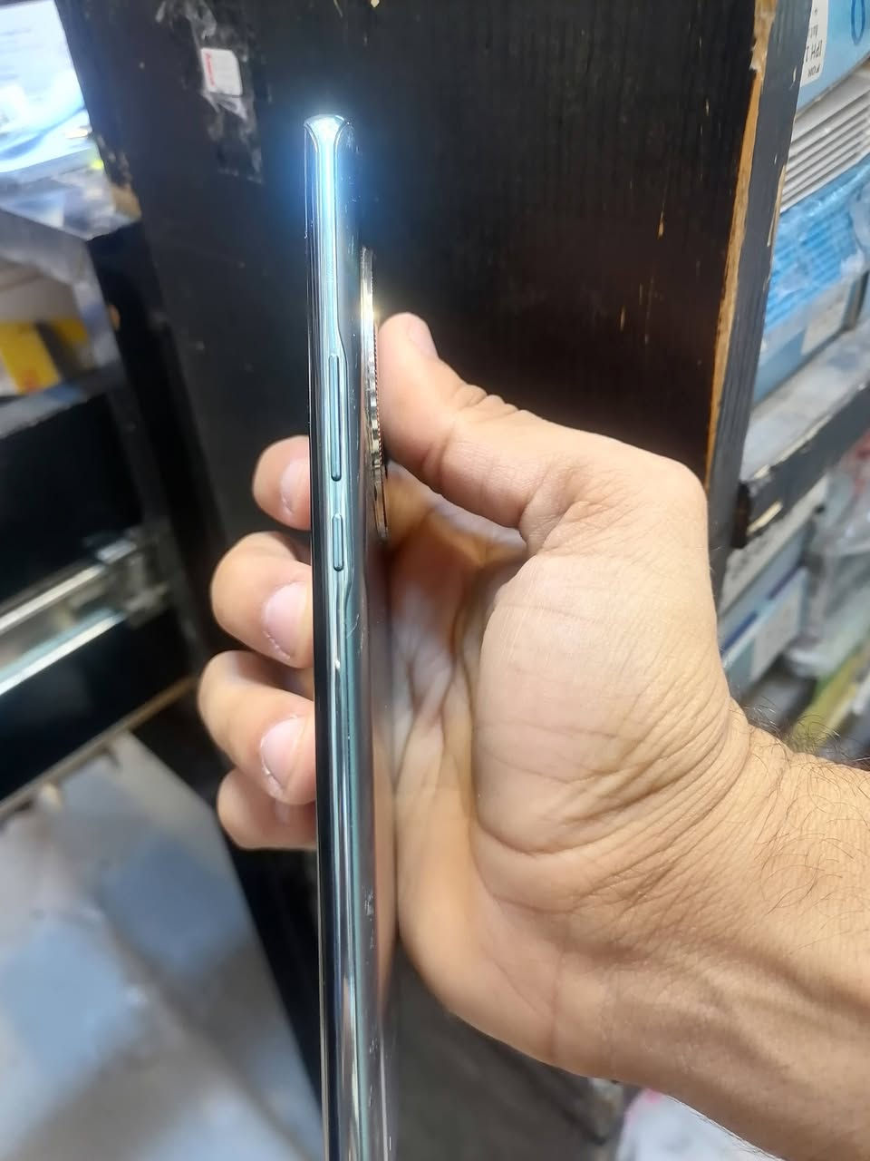 هونر x9B ذاكرة 256 رام 12 سعر 250 الف الجهاز نظيف واتساب ***********
