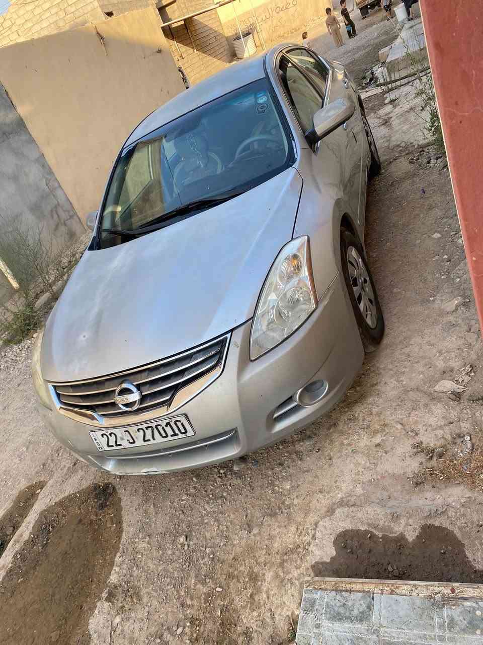 السلام  عليكم 
نيسان التيما ٢٠١٠ وارد خليجي بدون صبغ 
فقط بارد شبر بالجاملغ وشبر يم البانزين رقم اربيل سنويه باسمي تحويل ثاني يوم مكفول من محرك كير سياره نضيفه مابيها اي مشكله  السعر٩٣وبي مجال  متواجد ديالى بغداد 

الشراي يتصل ع الرقم 
***********
