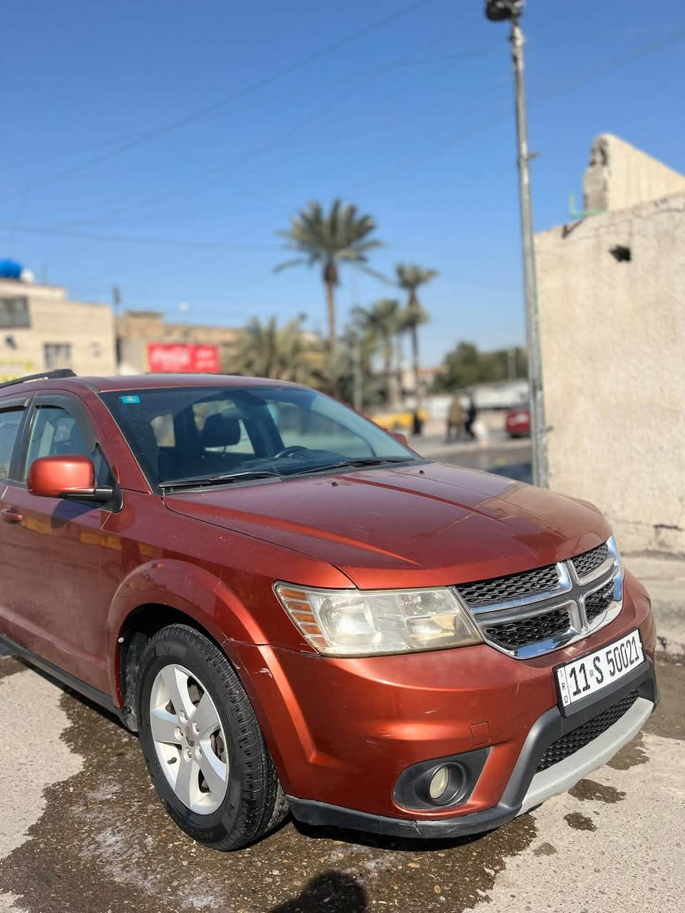 سلام عليكم
دوج جورني 2012 SXT للبيع 
سيارة مكفولة كلين مابيهة حادث بيهة فقط باردات قليلة والبنيد مفتوح فقط لا تبديل ولا صبغ ولا معجون يقرا بالسونر مفتوح اثر تبديل مكينة 
مكينة 3600 وكير وحدادية وتبريد وتخم تاير مكفولات  7 راكب 3 قطع تبريد 
سيارة بصمه تشغل وتشغيل عن بعد وبصمه ابواب وصندوق ، شاشة كامرا تحكم ستيرن ومري دشبول مابي ولا گلوب مشتغل 
مكاني بغداد رقمي *********** بي واتساب هم
