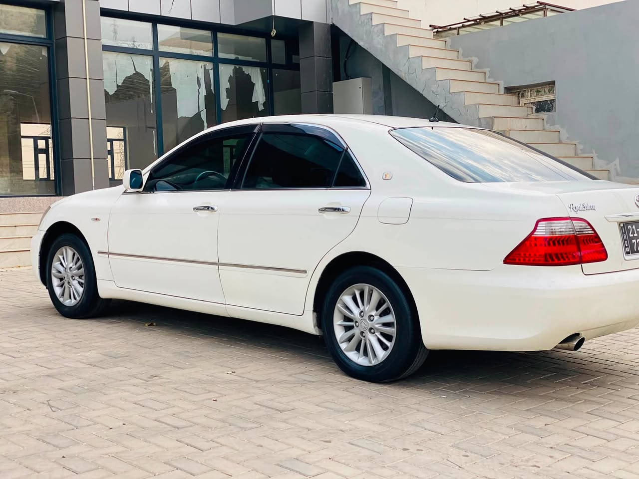 بةناوي خواي گةورة
شاهينة 2006. بةسمة رةساصي.       براوة ✅
180ي گيرگةورة كةم بةنزين خوري مةرغووب
كامل مةسروف. جامي هةلگيراوة. بريكي بةسراوة
تةبريد گةرموو سارد بةشةرت
بي دةعمو ليدراوي و قرج
سةخفو حيزام و كةڤةر بةشةرت
گيرو مةكينةو اكسل و تةقةو رةقة بةشةرت
كودم بوكردوة بةناوي خومةوةية 
وةكو رةسمةكان نةبوو نةتةوي
سعري 51$مةجال.    لةسةيدصادقم
***********فايبةر واستابي لةسةرة
