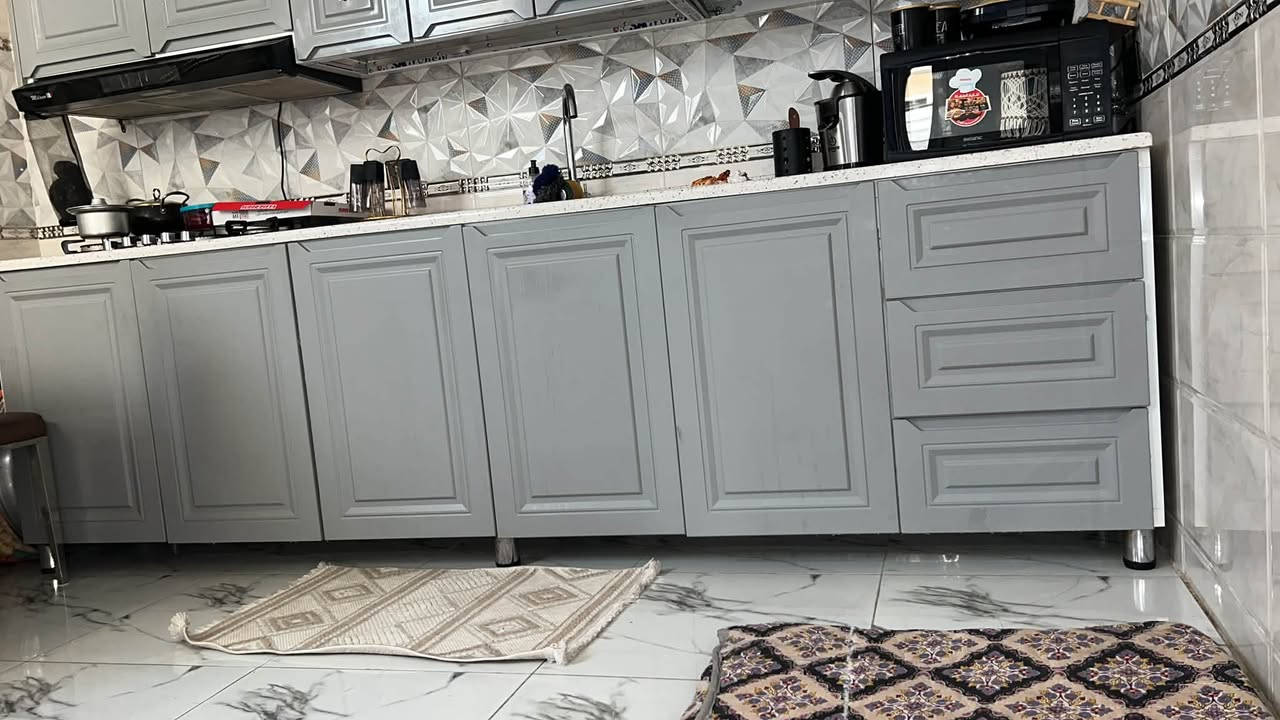 طاولة • للبيع • بغداد