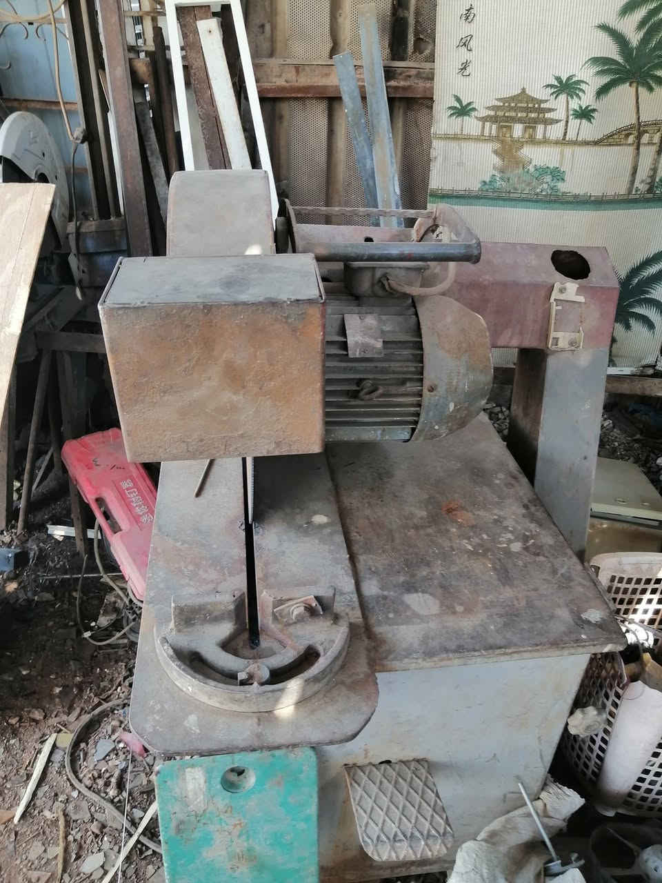 كتر دريل ثابت تريفز سعر الواحد 500 المدينة شارع الفلاح سوق الحديد ***********
