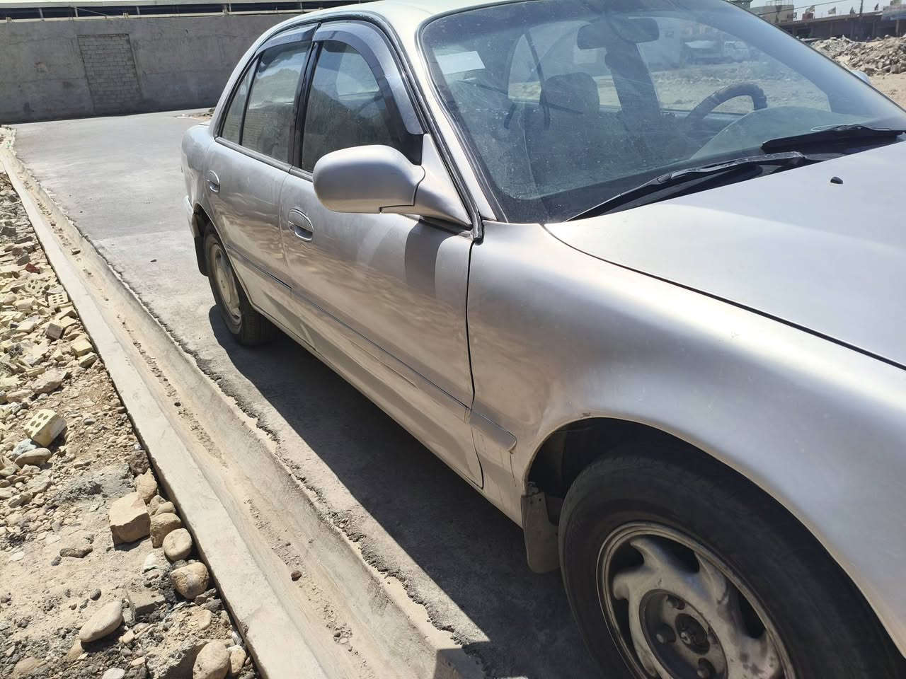 سوناتا تو للبيع موديل 96 المكان الحسينيه المعامل رقم ديالى
سعر 40ورقه 
اتصل ***********
